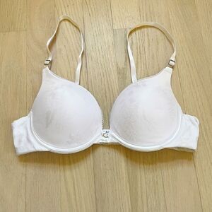 BUY 1 GET 1 FREE vanity fair 34b push up bra white